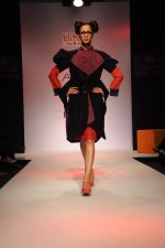 Model walk the ramp for Talent Box Kitch show at Lakme Fashion Week 2012 Day 5 in Grand Hyatt on 7th Aug 2012 (27).JPG