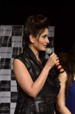 Kareena Kapoor at Lakme Fashion Week 2012 Day 5 post Bash in Grand Hyatt on 7th Aug 2012 (57).JPG