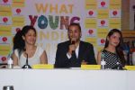 Shazahn Padamsee,Masaba,Chetan Bhagat at Chetan Bhagat_s Book Launch - What Young India Wants in Crosswords, Kemps Corner on 9th Aug 2012 (142).JPG