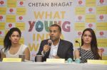 Shazahn Padamsee,Masaba,Chetan Bhagat at Chetan Bhagat_s Book Launch - What Young India Wants in Crosswords, Kemps Corner on 9th Aug 2012 (146).JPG