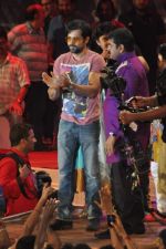 Emraan Hashmi at Dahi Handi events in Mumbai on 10th Aug 2012 (136).JPG