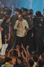 Hrithik Roshan at Dahi Handi events in Mumbai on 10th Aug 2012 (60).JPG