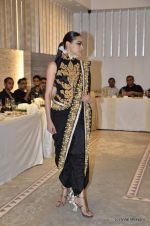 Model walk the ramp for Anamika Khanna show at PCJ Delhi Couture Week on 9th Aug 2012 (168).JPG