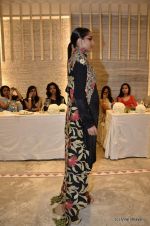 Model walk the ramp for Anamika Khanna show at PCJ Delhi Couture Week on 9th Aug 2012 (190).JPG