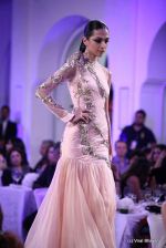 Model walk the ramp for Gaurav Gupta show at PCJ Delhi Couture Week on 9th Aug 2012 (170).JPG