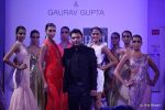 Model walk the ramp for Gaurav Gupta show at PCJ Delhi Couture Week on 9th Aug 2012 (189).JPG