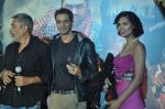 Prakash Jha, Esha Gupta, Arjun Rampal at the First look launch of Chakravyuh in Cinemax on 17th Aug 2012 (20).JPG