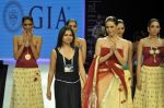 Model walks the ramp for Gia Jewels Show at IIJW Day 2 on 20th Aug 2012 (1).JPG