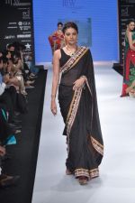Model walks the ramp for  International Gemological Institute Show at IIJW Day 3 on 21st Aug 2012 (118).JPG