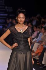 Model walks the ramp for Infinity Creation-Japan Show at IIJW Day 3 on 21st Aug 2012 (46).JPG