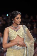 Model walks the ramp for YS 18 Show at IIJW Day 3 on 21st Aug 2012 (123).JPG