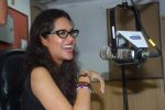 Esha Gupta at Radio City studios in Bandra,Mumbai on 22nd Aug 2012 (5).JPG