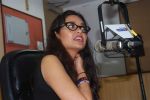 Esha Gupta at Radio City studios in Bandra,Mumbai on 22nd Aug 2012 (7).JPG