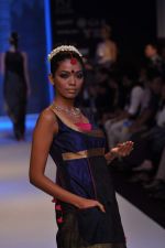 Model walks the ramp for Gitanjali show on day 4 of IIJW on 22nd Aug 2012 (203).JPG