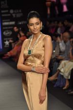 Model walks the ramp for Jewels Emporium Show at IIJW Day 4 on 22nd Aug 2012 (55).JPG