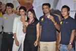 Deepika Padukone, Mary Kom,Vijay Kumar,Devendro Singh during the felicitation function by Olympic Gold Quest in Mumbai on 23rd Aug 2012 (4).JPG