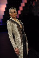 Model walks the ramp for PC Jeweller Show at IIJW Day 5 Grand Finale on 23rd Aug 2012 (127).JPG