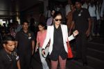 Sonam Kapoor snapped at Infinity Mall in Andheri, Mumbai on 28th Aug 2012 (25).JPG
