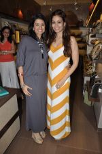 Shaheen Abbas at Crimson store launch in Juhu, Mumbai on 29th Aug 2012 (48).JPG