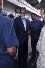 Amitabh Bachchan at Parikrama foundation charity event in Taj Land_s End, Mumbai on 1st Sept 2012 (43).JPG