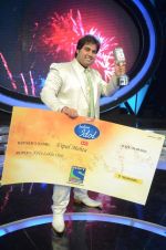 Vipul Mehta at Indian Idol grand finale in Mumbai on 1st Sept 2012 (53).JPG