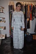 Tisca Chopra at The Dressing room in Juhu, Mumbai on 3rd Sept 2012 (105).JPG