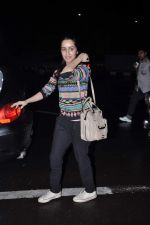 Shraddha Kapoor leaves for Cape Town to shoot her new movie in Mumbai Airport on 4th Sept 2012 (15).JPG