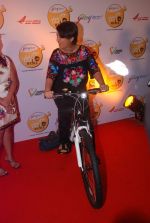 Shabana Azmi at Godrej Eon cycling event in Tote, Mumbai on 5th Sept 2012 (111).JPG