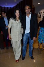 Deepti Bhatnagar at Poonam Soni_s Platinum collection in Breach Candy on 6th Sept 2012 (112).JPG