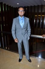 Gulshan Grover at Poonam Soni_s Platinum collection in Breach Candy on 6th Sept 2012 (149).JPG