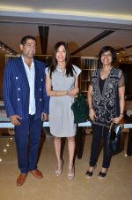 at Poonam Soni_s Platinum collection in Breach Candy on 6th Sept 2012 (2).JPG