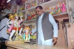 Paresh Rawal sells Ganesh idols for the promotion of his film Oh My God on 7th Sept 2012 (18).JPG