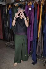 Adhuna Akhtar at Payal Khandwala_s collection launch in Good Earth on 8th Sept 2012 (54).JPG