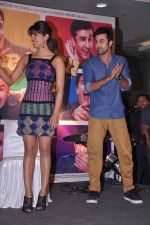 Ranbir Kapoor, Priyanka Chopra at Barfi promotions in R City Mall, Kurla on 8th Sept 2012 (123).JPG