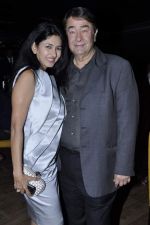 Randhir Kapoor, Deepti BHatnagar at Farook Khambatta_s new restaurant Umame in Eros on 8th Sept 2012 (118).JPG