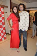 at Barkha Sonzal preview at Aza Store in Juhu, Mumbai on 8th Sept 2012 (30).JPG