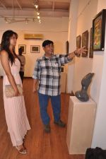 Mugdha Godse at Shyam Kishore Mishra_s art event in Kala Ghoda, Mumbai on 10th Sept 2012 (17).JPG