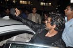 Shahrukh Khan snapped in Mumbai on 10th Sept 2012 (1).JPG