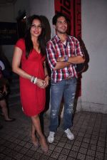 Bipasha Basu and Dino Morea watch Raaz 3 together in PVR, Mumbai on 11th Sept 2012 (13).JPG
