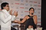 Kareena Kapoor launches September issue of Filmfare in Mumbai on 12th Sept 2012 (41).JPG
