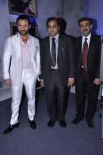 Saif Ali Khan on Day 2 of Aamby Valley India Bridal Fashion Week 2012 in Mumbai on 13th Sept 2012 (87).JPG