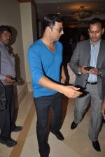 Akshay Kumar and Paresh Rawal snapped in J W Marriott, Mumbai on 14th Sept 2012 (10).JPG