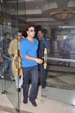 Akshay Kumar and Paresh Rawal snapped in J W Marriott, Mumbai on 14th Sept 2012 (24).JPG