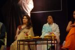 Asha Bhosle, Madhuri Dixit at Gautam Rajyadhaksha_s book launch in Ravindra Natya Mandir on 14th Sept 2012 (20).JPG