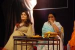 Asha Bhosle, Madhuri Dixit at Gautam Rajyadhaksha_s book launch in Ravindra Natya Mandir on 14th Sept 2012 (51).JPG