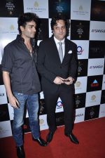 Fardeen Khan at JJ Valaya grand finale show at Aamby Valley India Bridal Fashion Week 2012 Day 5 in Mumbai on 17th Sept 2012 (16).JPG