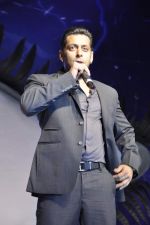 Salman Khan at the Launch of Bigg Boss 6 in Mumbai on 16th Sept 2012 (22).JPG