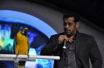 Salman Khan at the Launch of Bigg Boss 6 in Mumbai on 16th Sept 2012 (60).JPG