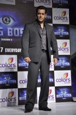 Salman Khan at the Launch of Bigg Boss 6 in Mumbai on 16th Sept 2012 (86).JPG