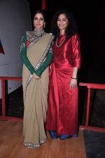 Sridevi snapped in Sabyasachi Dress on the sets of KBC on 18th Sept 2012 (9).JPG